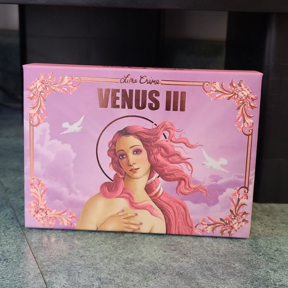 Venus III Eyeshadow Pallette - Picture 1 of 3